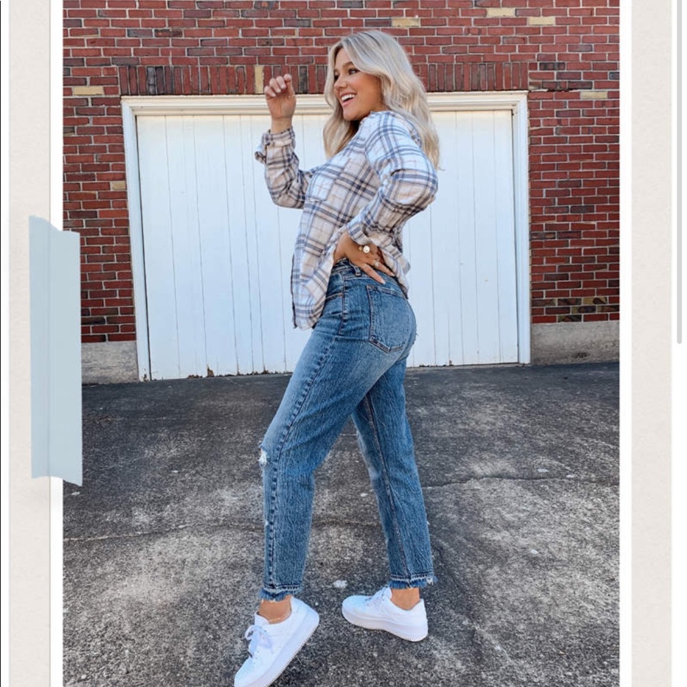 COPY - Abercrombie & Fitch “The Mom” High Rise